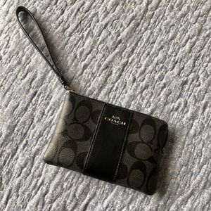 Coach Wristlet Wallet